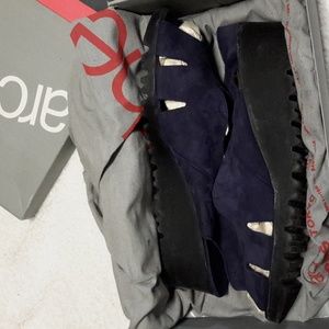 Arche suede sling, indigo open toe sz 10.5